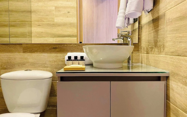 w Marvelous Loft in Polo