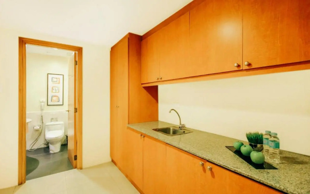 Greenhills Elan Hotel