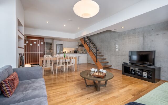 Kitanishi 2 by H2 Life