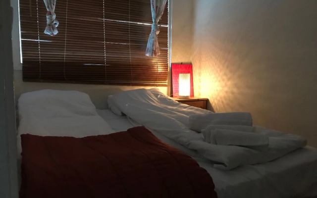 StayPlus Budget Apt City Center Balcony