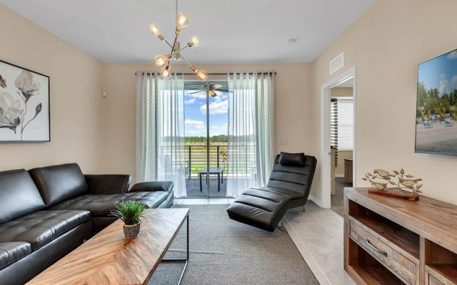 Storey Lake 4731 #304