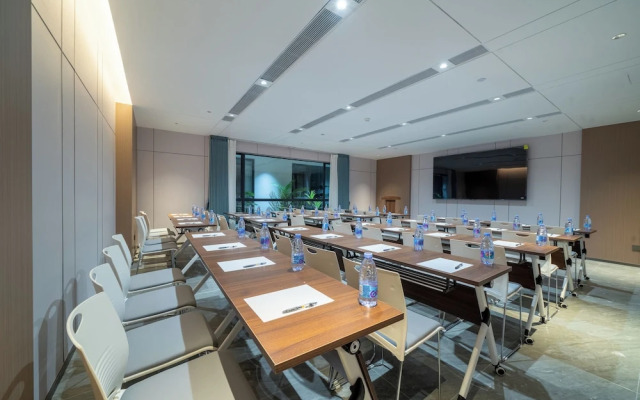 Yizhi Hotel - Guangzhou Shamian Island Huangsha Metro Station-Canton Fair Free Shuttle Bus Included Breakfast