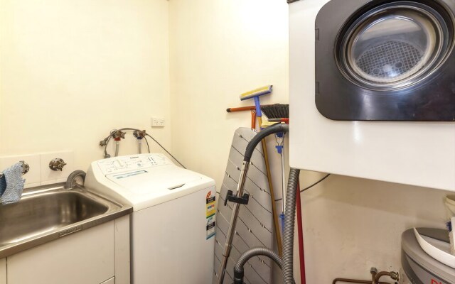 Portside, Unit 11/1 Donald Street