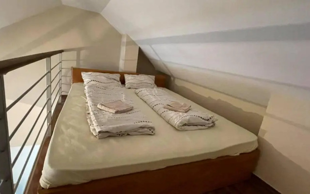 Aranyeső Apartman