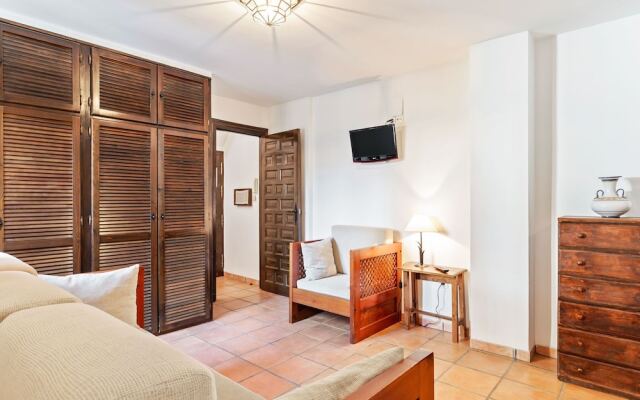 City Apartment near Alhambra