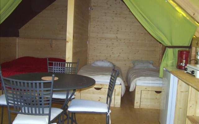 Camping La Cascade De Venosc