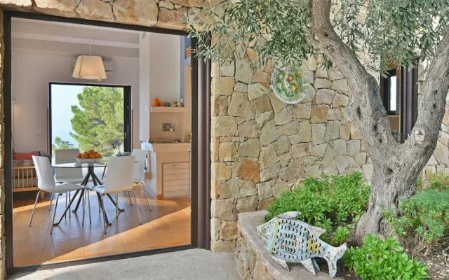 Villa Respiro 8 in Cefal