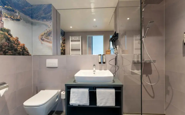 Frames Hotel GmbH