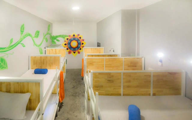 Pool Party Hostel