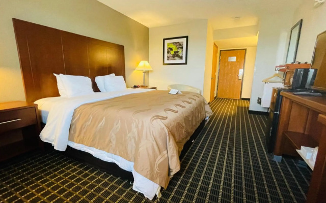 Quality Inn Madison West Near University Area