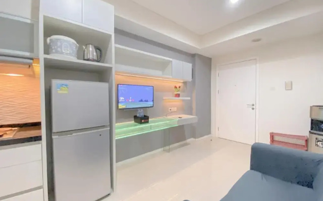 Modern Abode 2Br Apartment At Parahyangan Residence
