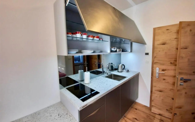 Apartment Silver