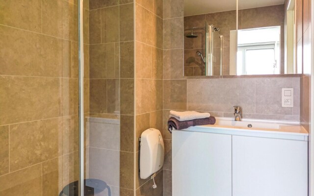 Stunning Apartment in Oostende With Wifi and 2 Bedrooms
