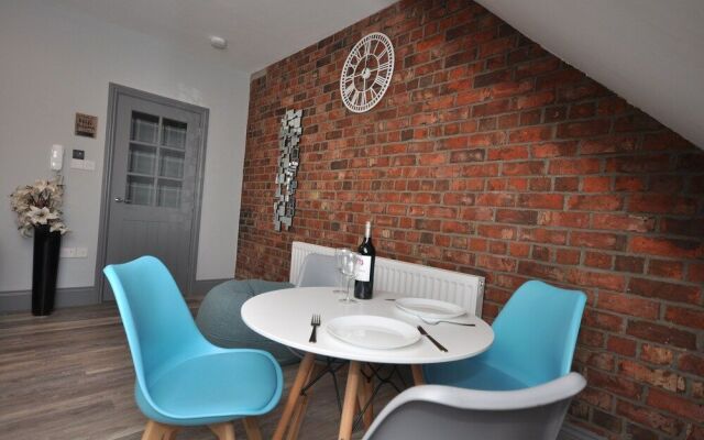 Bentinck Apartments