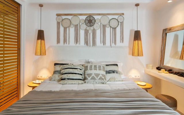 Milestone Villas