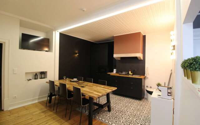 Bright 1 Bedroom With Lovely Balcony in Lisbon