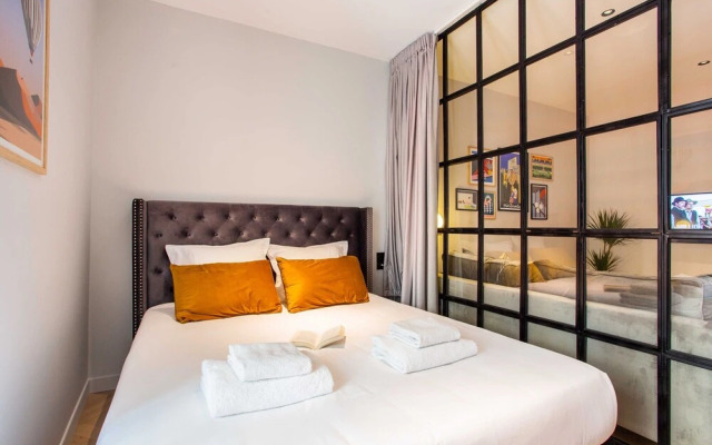 Magnificent 3br/8p Apartment - Montorgueil 1