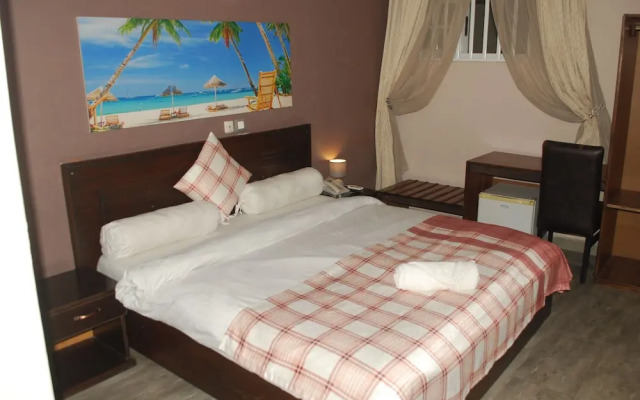 Benin City Center Hotel