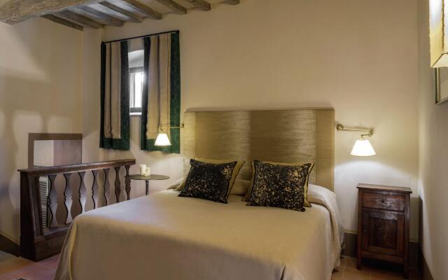 Villa in Tuscany With Organic Wine Estate