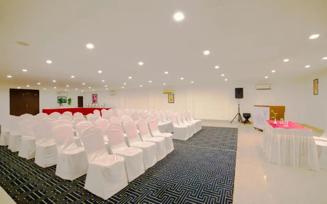GenX Bhavnagar Hotel