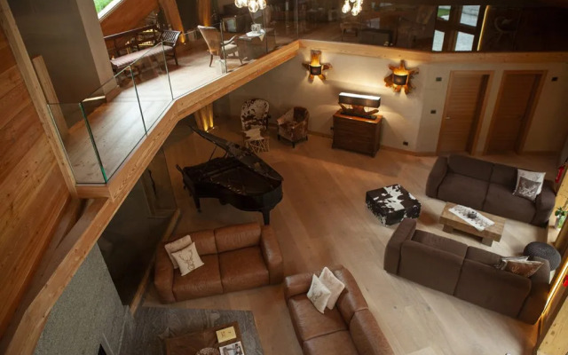 Charmant Petit Hotel