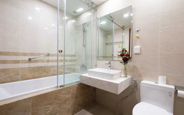 KYN Apartment SaiGonRoyal Luxury near D1