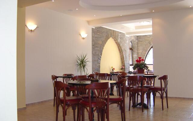 Hotel Pyrgos Boutique & Suites