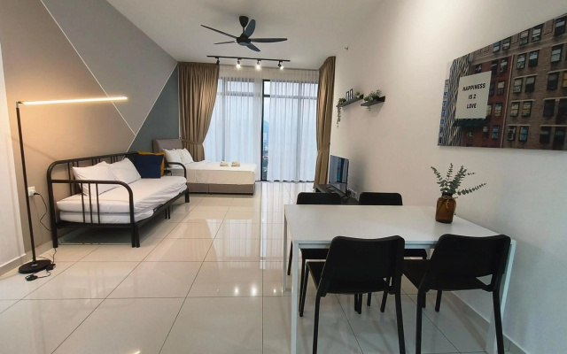 New Georgetown Instagramable 2BR Homestay with 10pax – Guest Rooms – George Town