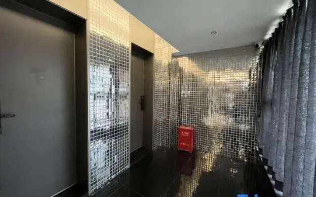 Light Luxury Homestay (Shantou High-speed Railway Station)