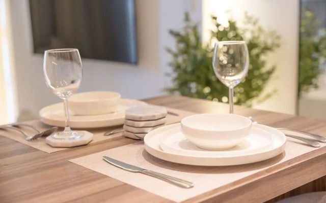 Sleek Studio in The Ivy Tower JVT