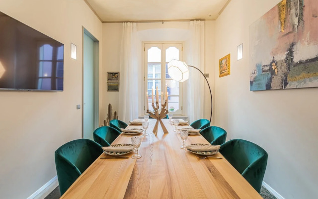 Rovelli 41 in Como With 2 Bedrooms and 3 Bathrooms