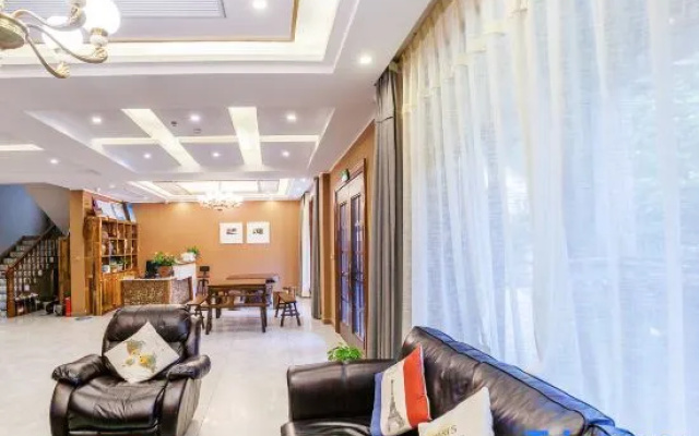 Qinyuan Shanju Private Garden Holiday Villa