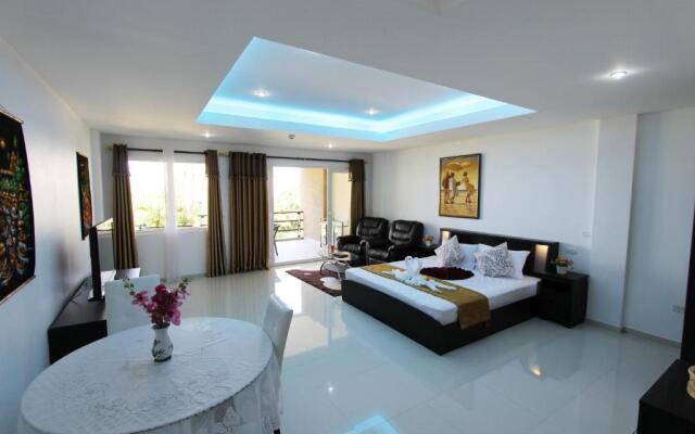 Siam Royal Bay Beach Villa and Beachfront Apartments