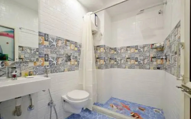 Capital O 8565 Hotel Golden Palace