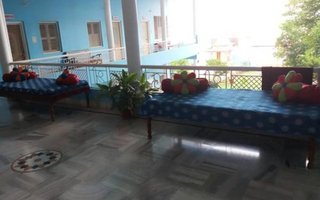 Shri Yoga Mandir Guest House