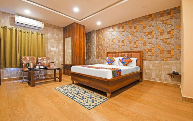 Fabhotel Royal Lagoon