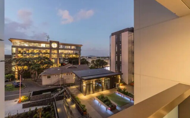 Premium Brand New Central Apt - Carpark