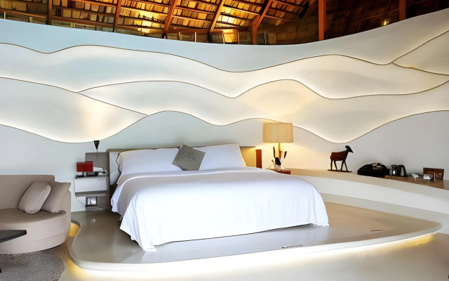 Boribot Pool Resort