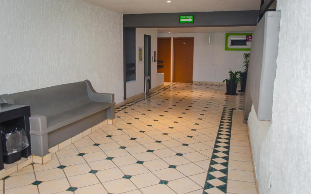 Hotel Arboledas Expo