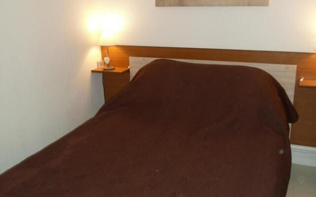 Appartement Balaruc-les-Bains, 1 pièce, 4 personnes - FR-1-503-73