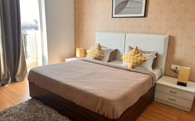 Flamingo Hotel Sector 67