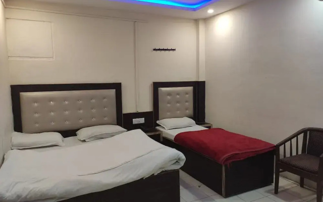 Hotel Hare Rama Deluxe
