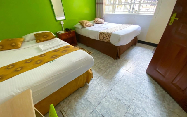 Hotel Embassy