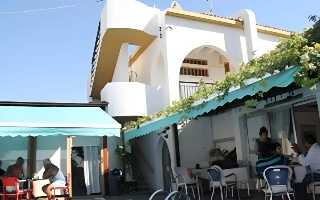 Neptune Hotel Apartments