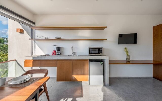 Great Located Private Villa W/amazing Rooftop Pool