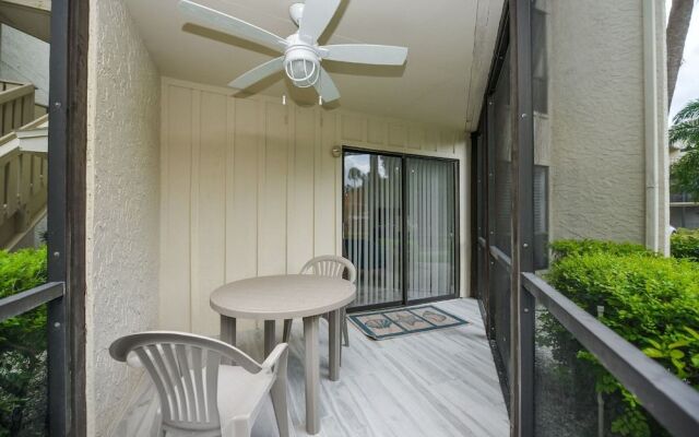 Bay Oaks by Beachside Management