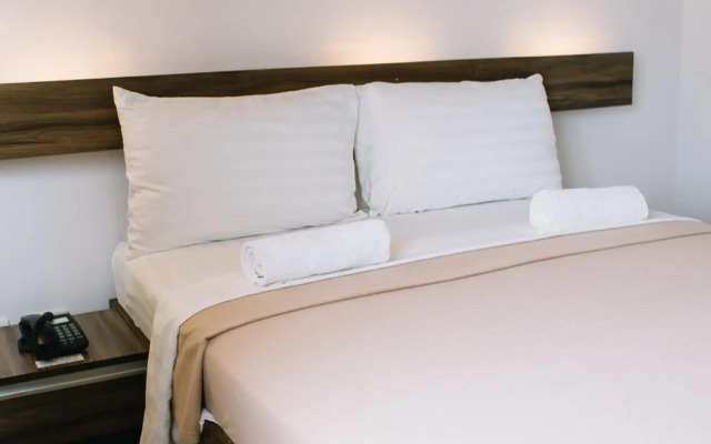 Leope Hotel