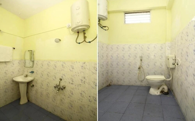 OYO 27664 Hotel Nawab's