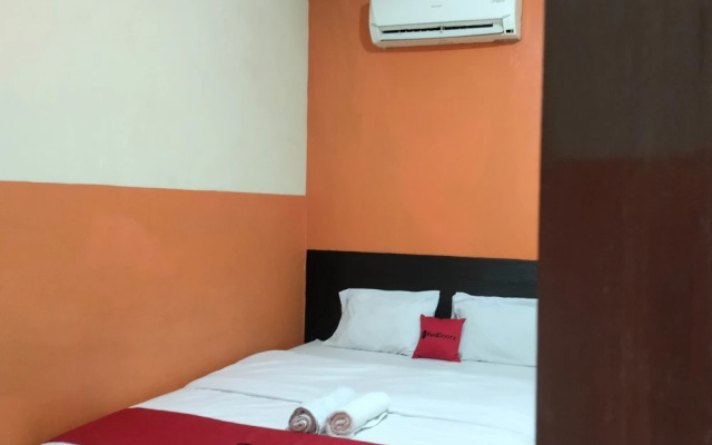 Oxy Residence Manado – Guest Rooms – Manado