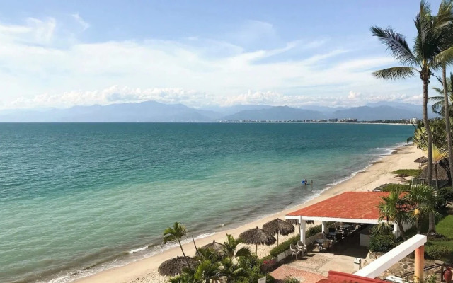 Pavilion Natural Charm Ocean View